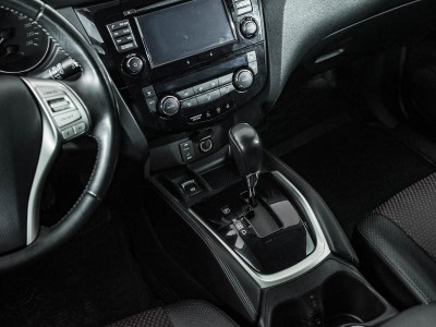 Nissan Qashqai 2.0 CVT AWD (144 л. с.)