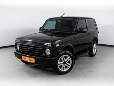 LADA 4x4 3 дв. 1.7 MT 8 кл. (Евро-4) (83 л. с.)