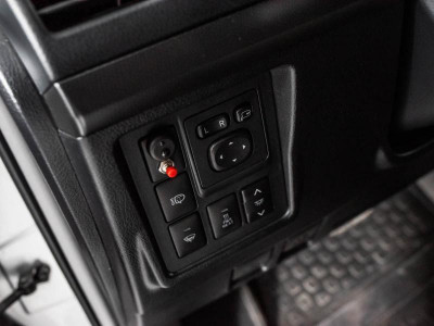 Toyota Land Cruiser Prado 3.0 D AT 4WD (173 л. с.)