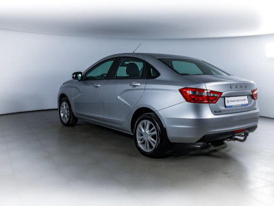 LADA Vesta 1.6 AMT (106 л. с.)
