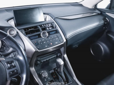 Lexus NX 200 2.0 CVT (151 л.с.) 4WD