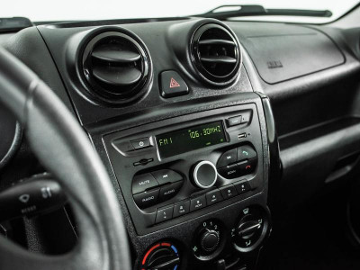 LADA Granta седан 1.6 MT 8кл (87 л. с.)