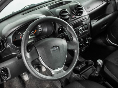 LADA Granta седан 1.6 MT 8кл (87 л. с.)