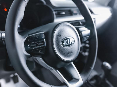 Kia Rio 1.6 MT (123 л. с.)