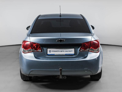 Chevrolet Cruze 1.6 MT (113 л.с.)