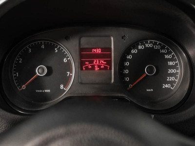 Volkswagen Polo 1.6 MT (105 л. с.)