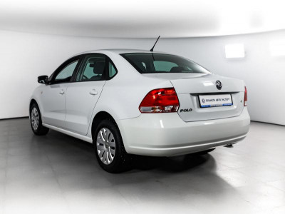 Volkswagen Polo 1.6 MT (105 л. с.)