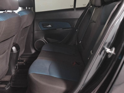 Chevrolet Cruze 1.8 AT (141 л. с.)