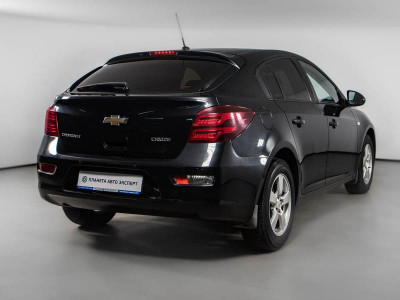 Chevrolet Cruze 1.8 AT (141 л. с.)