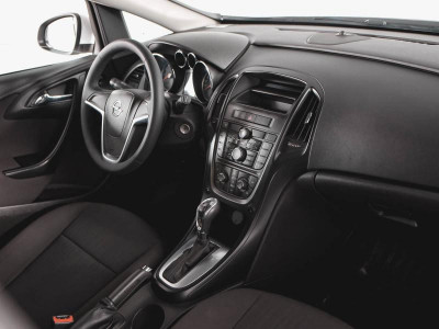 Opel Astra 1.6 AT (115 л. с.)