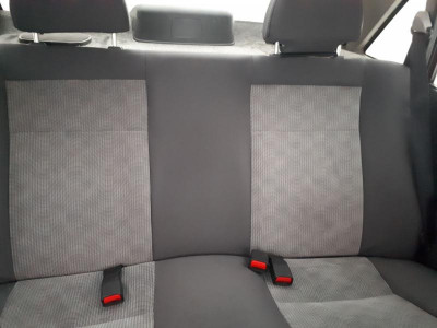 Daewoo Nexia 1.5 MT (80 л. с.)