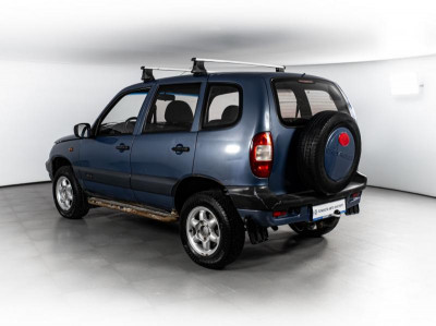Chevrolet Niva 1.7 MT (80 л.с.) 4WD