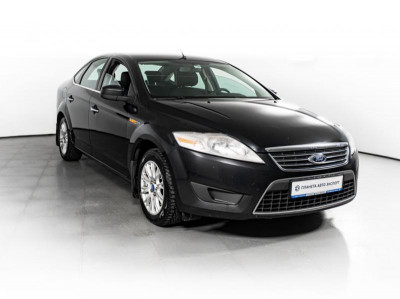Ford Mondeo 1.6 MT (125 л. с.)