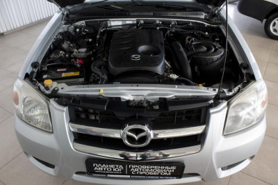 Mazda BT-50 2.5d MT (143 л.с.) 4WD