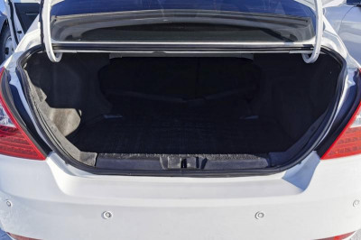 Geely Emgrand EC7 1.8 MT (126 л. с.)
