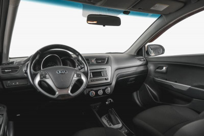 Kia Rio 1.6 AT (123 л. с.)