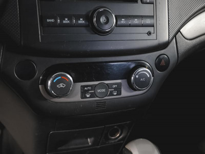 Chevrolet Aveo 1.4 AT (94 л.с.)