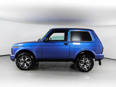 LADA 4x4 3 дв. 1.7 MT 8 кл. (Евро-4) (83 л. с.)