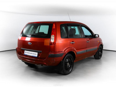 Ford Fusion 1.4 MT (80 л. с.)