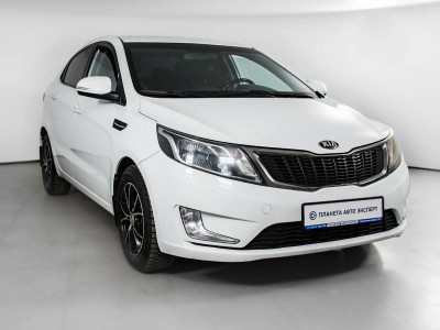 Kia Rio 1.6 6MT (123 л. с.)
