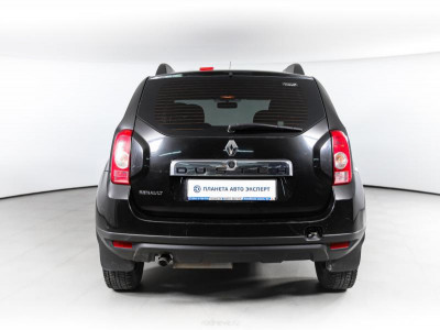 Renault Duster 1.6 MT 4x4 (102 л. с.)