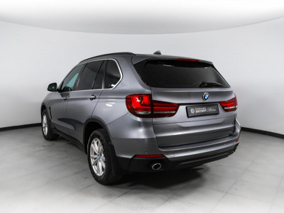 BMW X5 xDrive25d Steptronic (218 л. с.)
