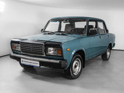 LADA 2107 1.6 MT (75 л. с.)