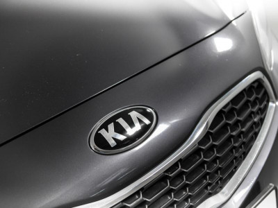 Kia Ceed 1.6 MT (129 л. с.)