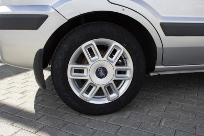 Ford Fusion 1.6 MT (100 л. с.)