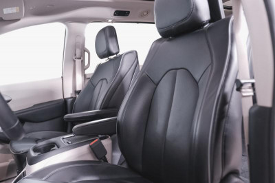 Chrysler Pacifica 3.6 AT (279 л.с.)