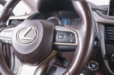 Lexus RX 300 AT AWD (238 л.с.)