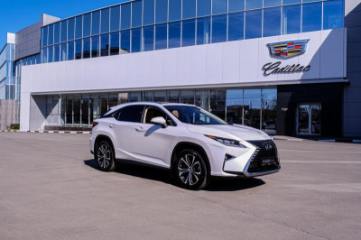 Lexus RX 300 AT AWD (238 л.с.)