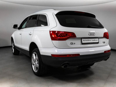 Audi Q7 3.0 AT (272 л.с.) 4WD