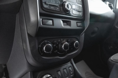 Renault Duster 1.5 D MT 4x4 (109 л. с.)