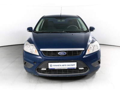 Ford Focus 1.6 MT (100 л. с.)