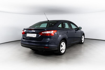 Ford Focus 1.6 PowerShift (125 л. с.)