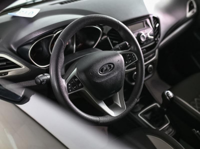 LADA Vesta Cross 1.6 MT (106 л.с.)