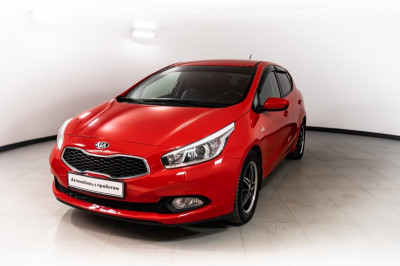 Kia Ceed 1.6 AT (129 л. с.)