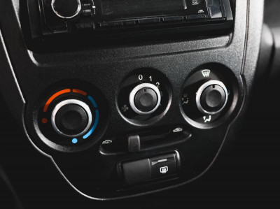 LADA Granta седан 1.6 MT 8кл (87 л. с.)