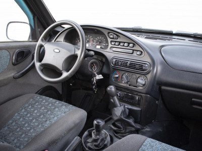 Chevrolet Niva 1.7 MT (80 л.с.) 4WD