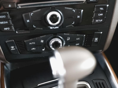 Audi Q5 2.0 TFSI Tiptronic quattro (180 л. с.)