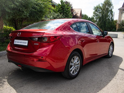 Mazda 3 1.5 AT (120 л.с.)