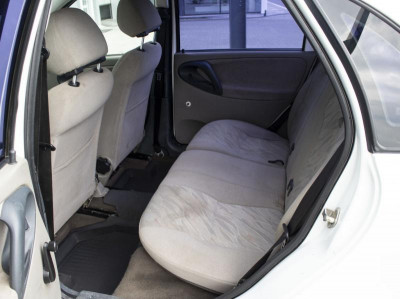 LADA Kalina 1.4 MT 16 кл (89 л. с.)