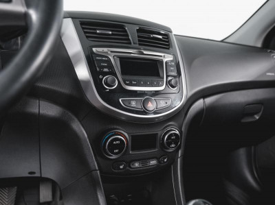 Hyundai Solaris 1.6 MT (123 л. с.)