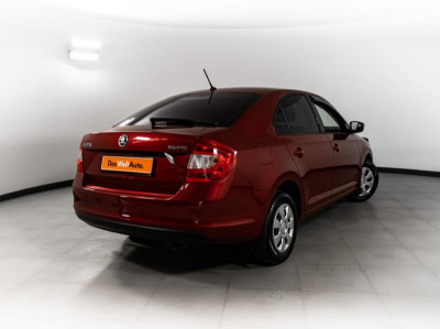 ŠKODA Rapid 1.6 MT (90 л. с.)