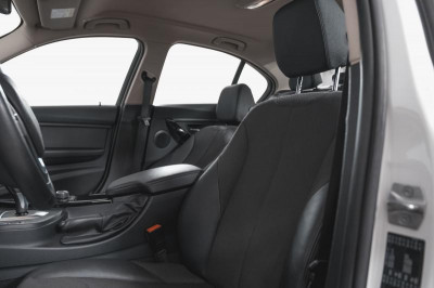 BMW 3 серия 320i AT (184 л. с.)