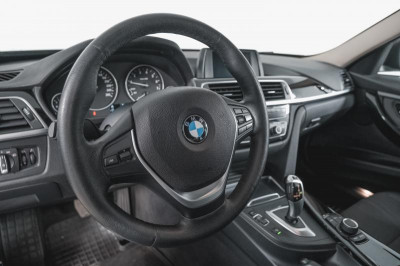 BMW 3 серия 320i AT (184 л. с.)