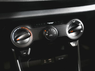 Kia Picanto 1.2 AT (84 л. с.)