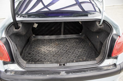 Peugeot 206 1.4 MT (75 л. с.)