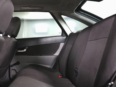 LADA Priora 1.6 MT 16 кл (Евро-3) (98 л. с.)